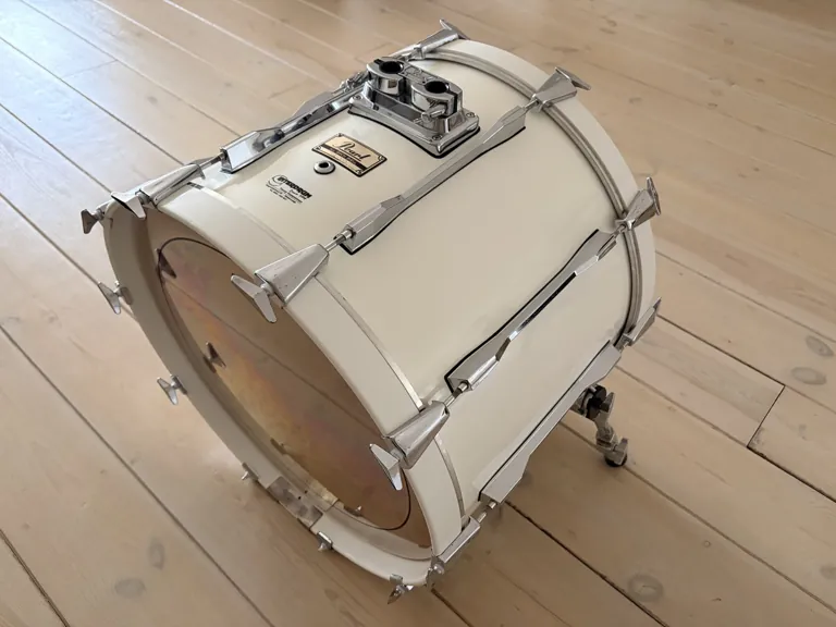 Pearl BLX 22x16” Bassdrum #Arctic white