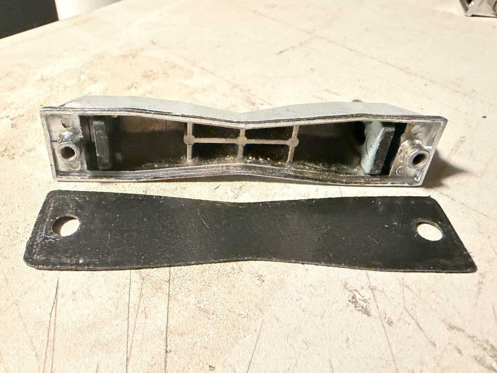 Pearl HL-65 High tension lug for 6.5” snare (MLX/CZX)