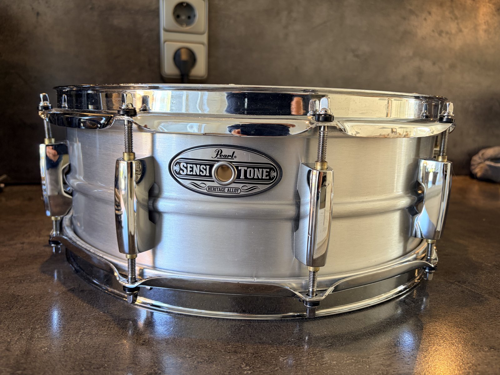 Pearl STH1450AL Sensitone Heritage aluminium snare 14x5”