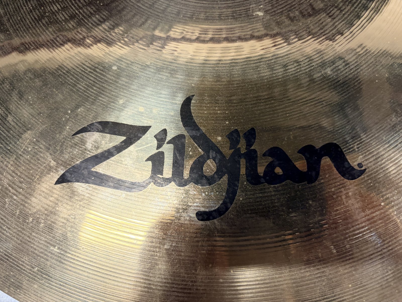 Zildjian A Custom fast crash 17”